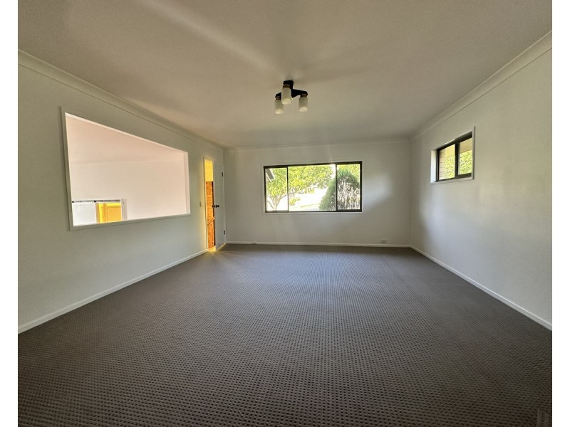 9 Ashley Road, Chermside West QLD 4032