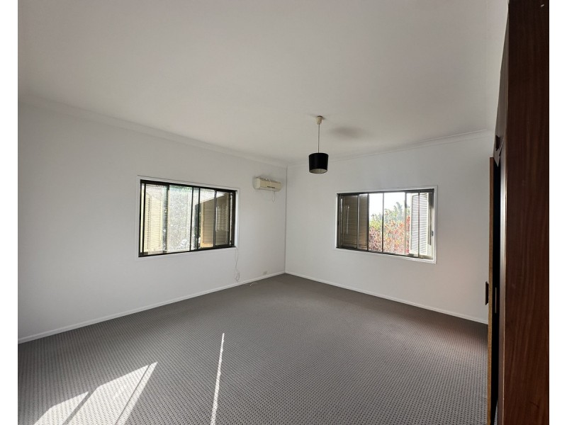 9 Ashley Road, Chermside West QLD 4032