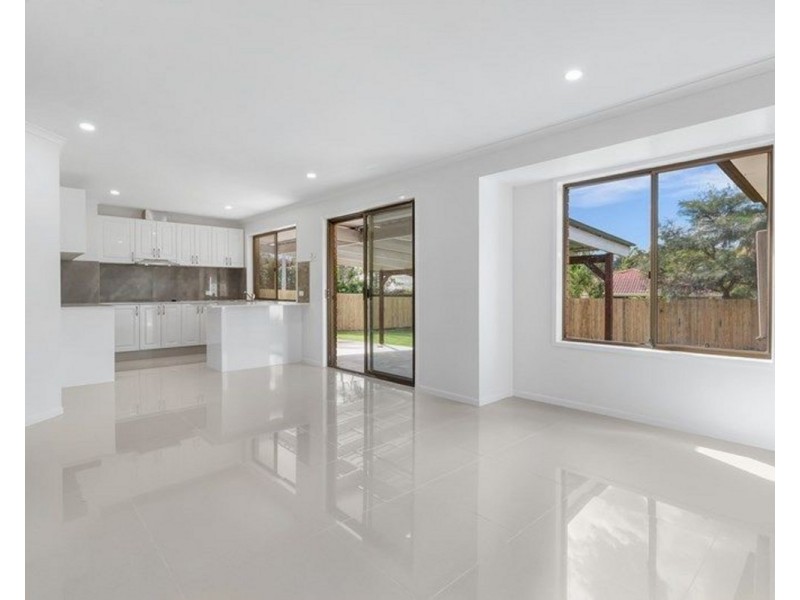 20 Benyon Street, Wavell Heights QLD 4012