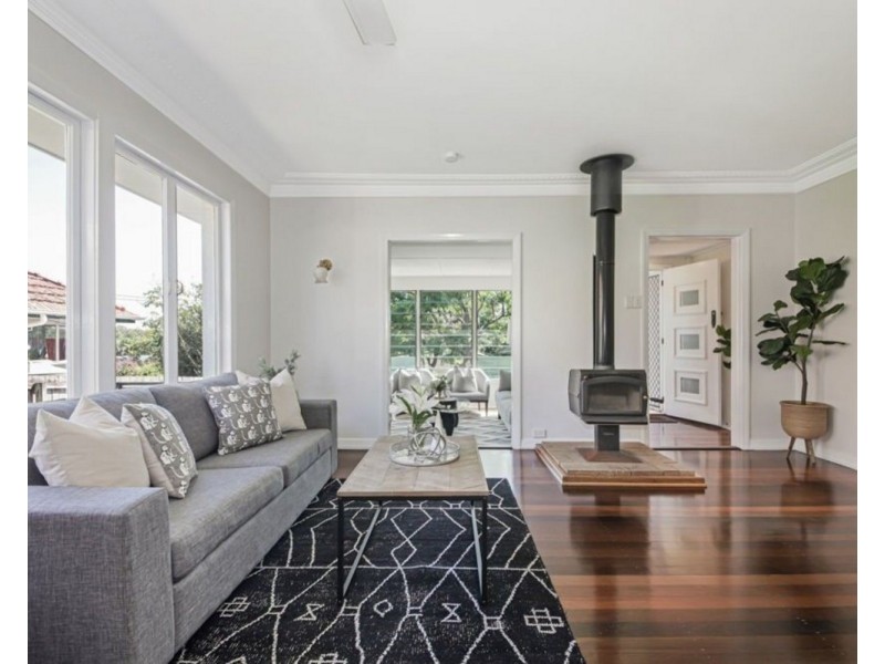 21 Ellerdale Street, Aspley QLD 4034