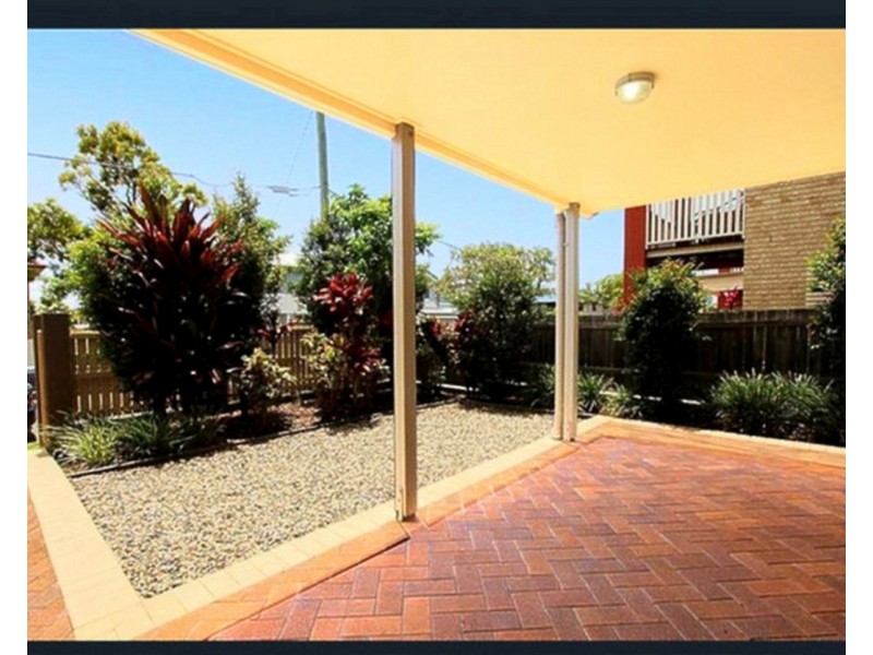 2/110 Miller Street, Chermside QLD 4032