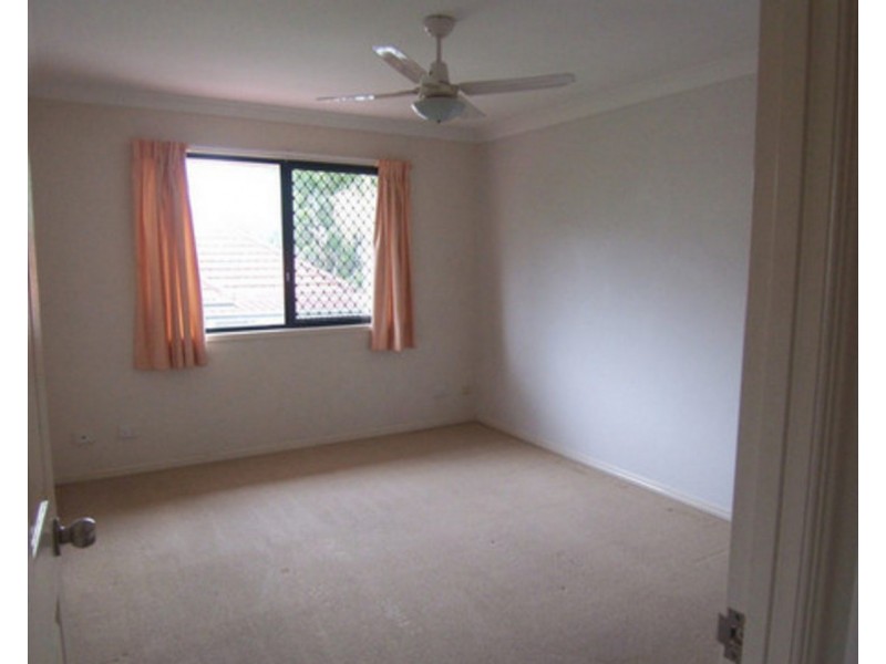 2/34 Latham Street, Chermside QLD 4032