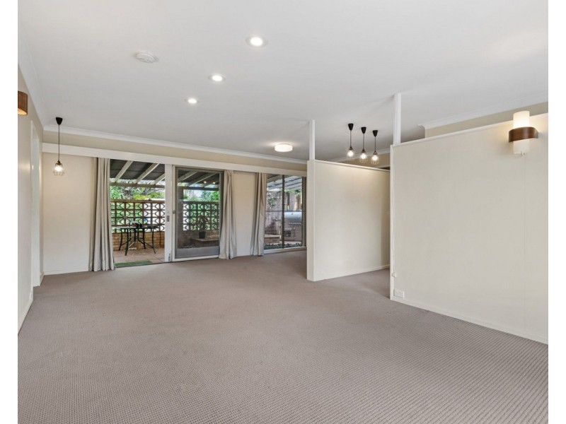 6 Mayled Street, Chermside West QLD 4032