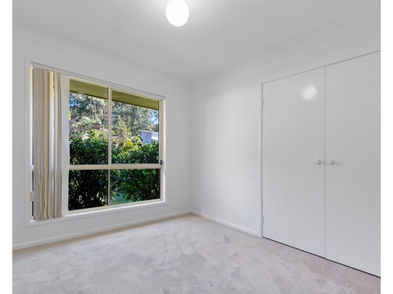 16 Hatia Grove, Ferny Grove QLD 4055