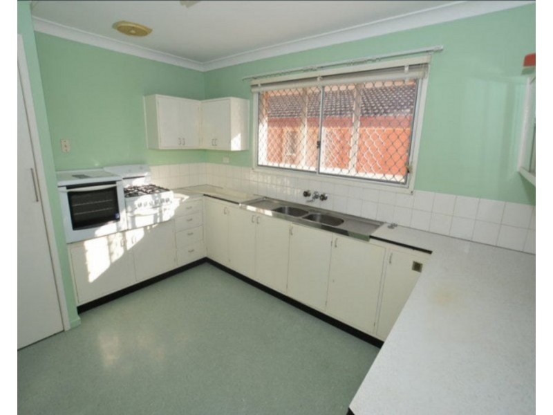 38 Hilltop Avenue, Chermside QLD 4032