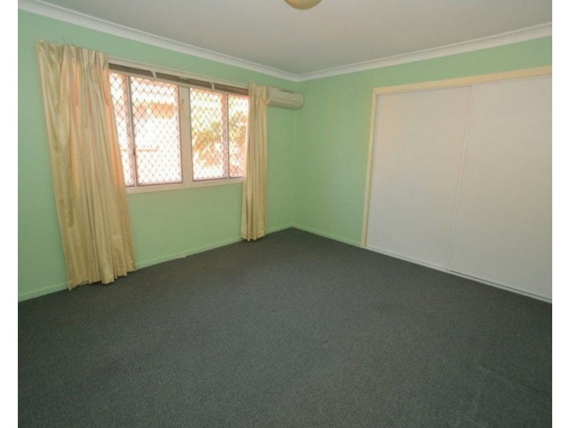 38 Hilltop Avenue, Chermside QLD 4032