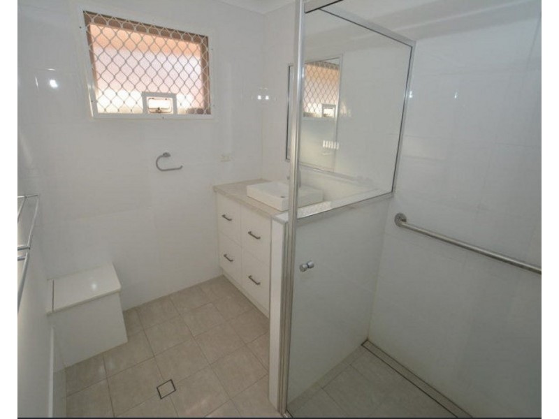 38 Hilltop Avenue, Chermside QLD 4032