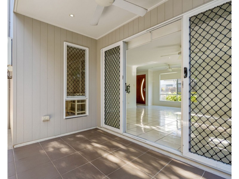 5 Cocoparra Place, Fitzgibbon QLD 4018