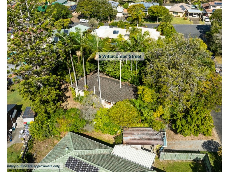 5 Wittacombe Street, Chermside West QLD 4032