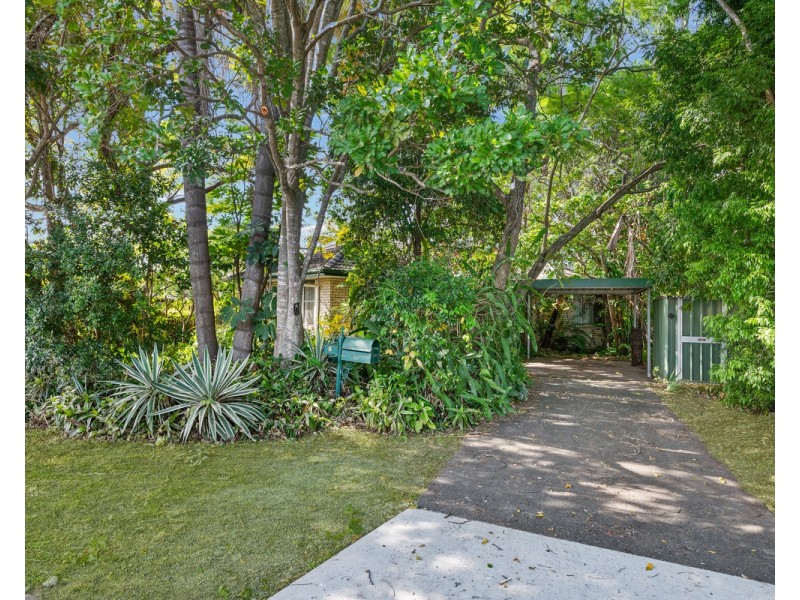 5 Wittacombe Street, Chermside West QLD 4032