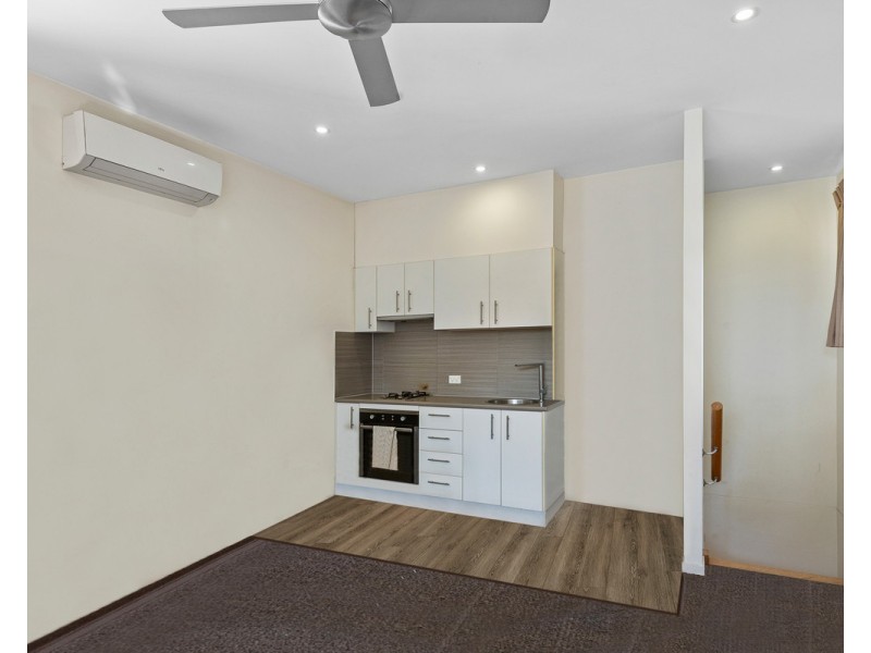 Unit 2/8 Palmerston Lane, Fitzgibbon QLD 4018