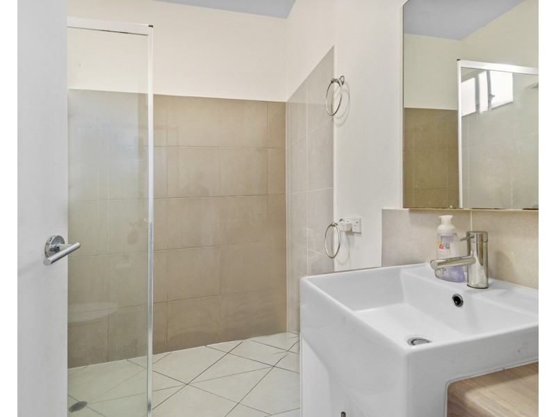 Unit 2/8 Palmerston Lane, Fitzgibbon QLD 4018
