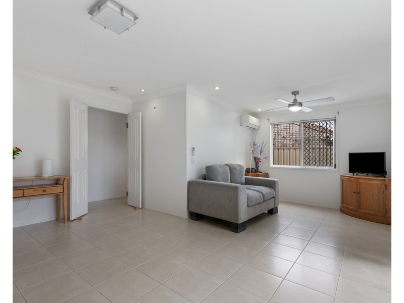 17/9 Orchid Crescent, Fitzgibbon QLD 4018