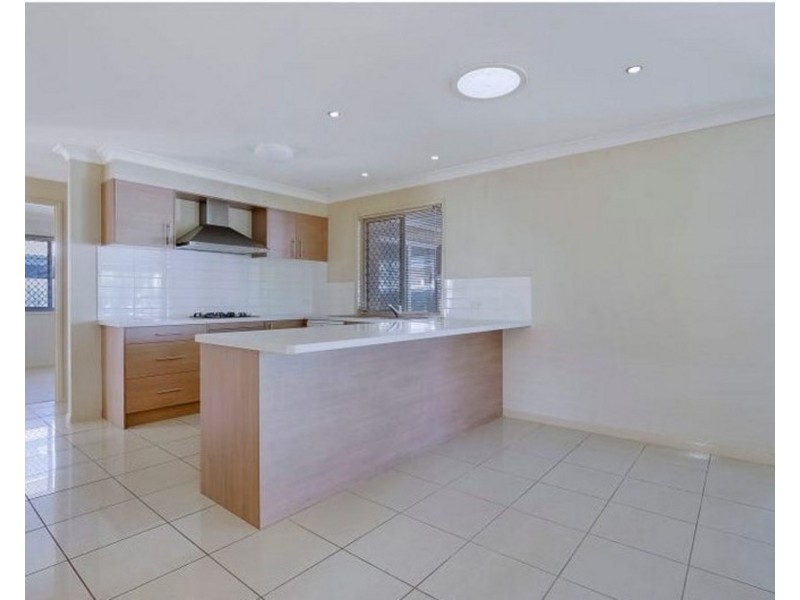 14 Caribou Crescent, Fitzgibbon QLD 4018