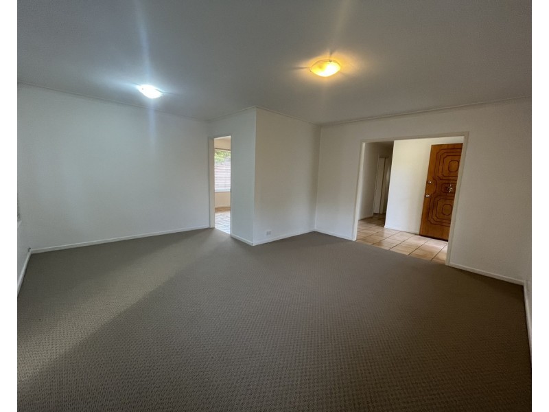 83 Redbourne Street, Chermside West QLD 4032