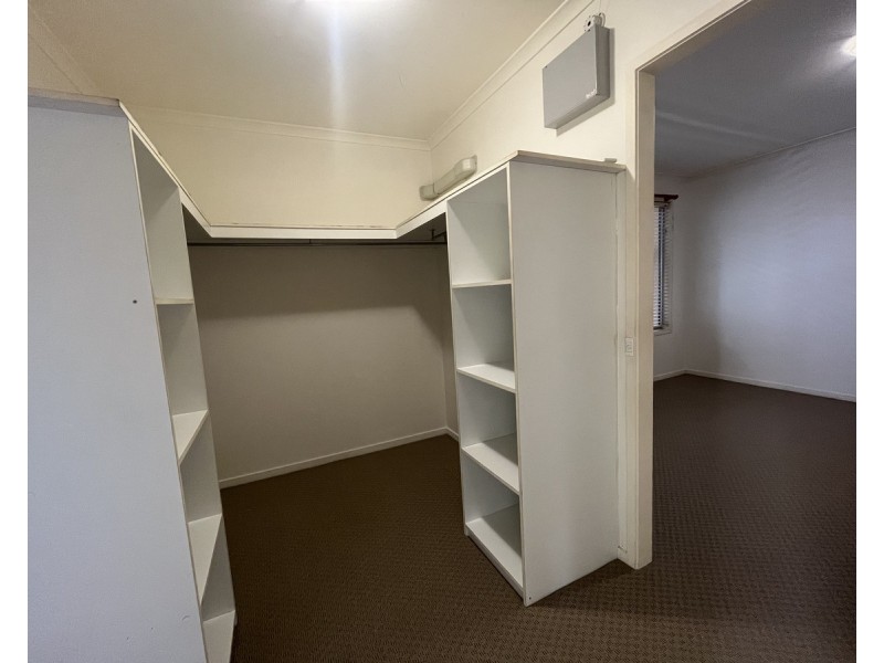 83 Redbourne Street, Chermside West QLD 4032