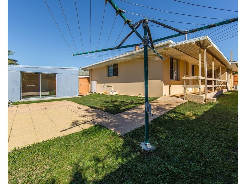 83 Redbourne Street, Chermside West QLD 4032