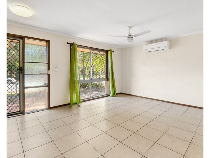 22 Macquarie Drive, Petrie QLD 4502