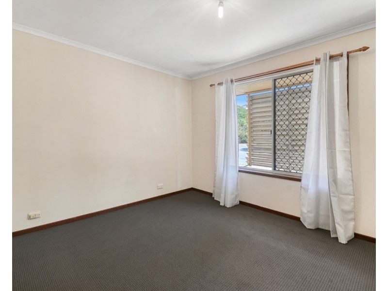 22 Macquarie Drive, Petrie QLD 4502