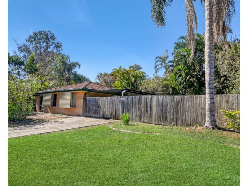 22 Macquarie Drive, Petrie QLD 4502