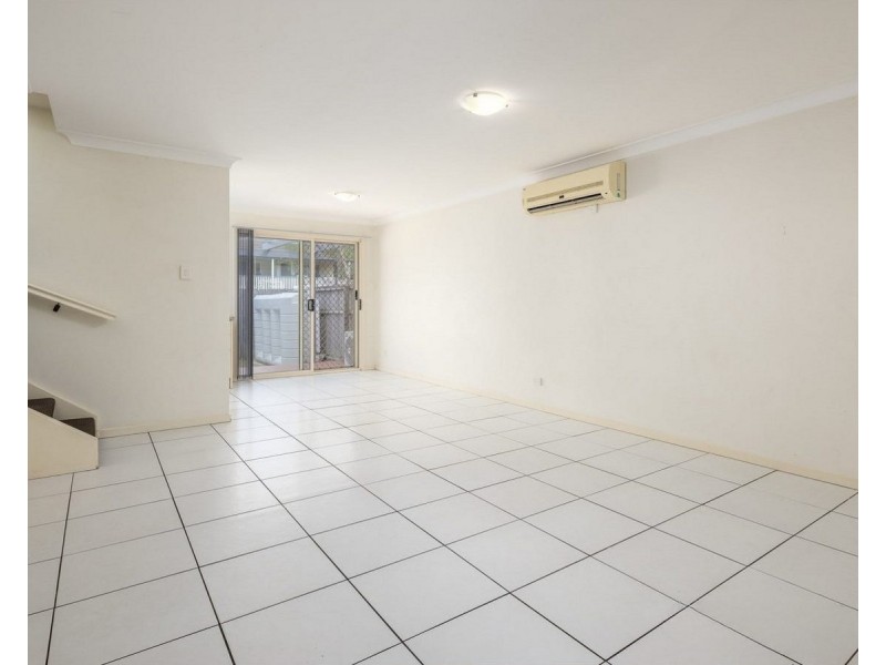 72 Gillies Street, Zillmere QLD 4034