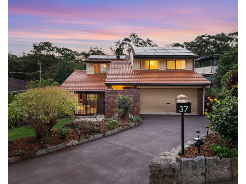 37 Ben Street, Chermside West QLD 4032