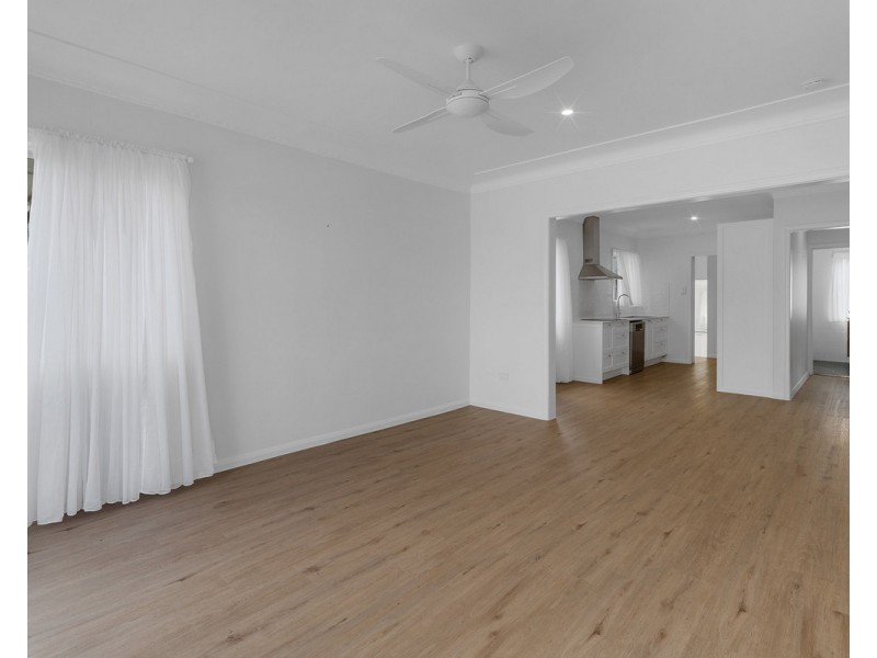 24 High Street, Brighton QLD 4017