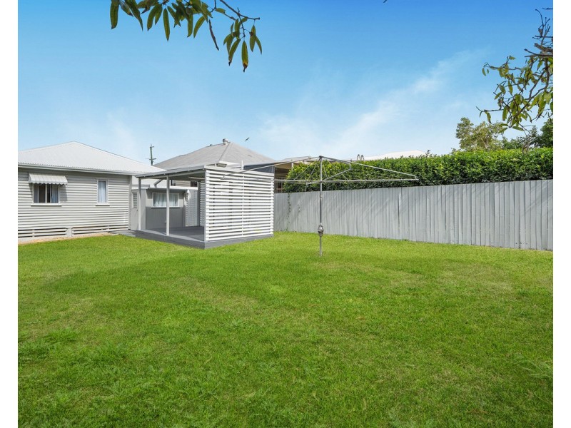 24 High Street, Brighton QLD 4017