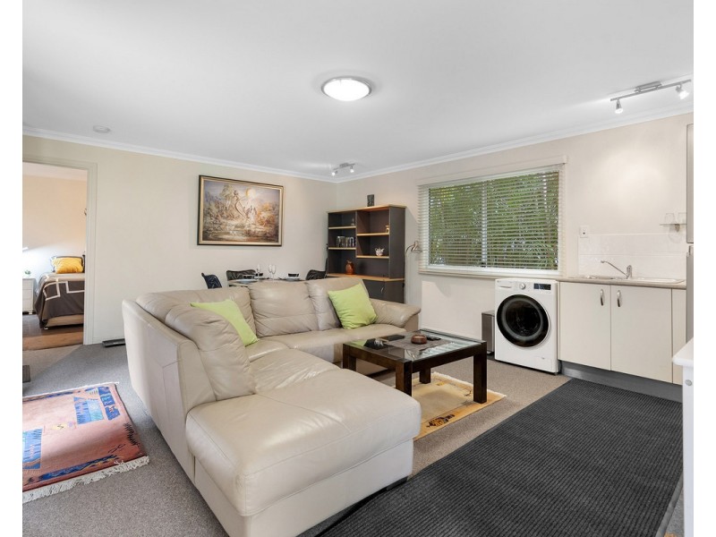 2/27 Reinhold Crescent, Chermside QLD 4032