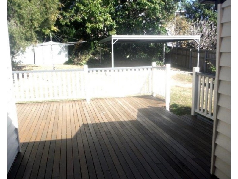 65 Tenth Avenue, Kedron QLD 4031