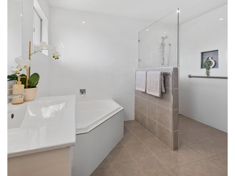 5 Arell Street, Aspley QLD 4034