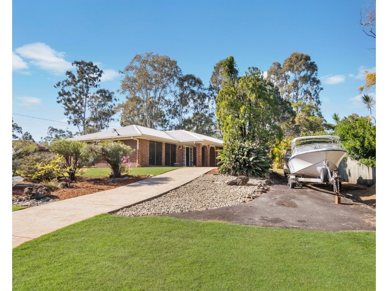 12 Tyrrell Court, Petrie QLD 4502