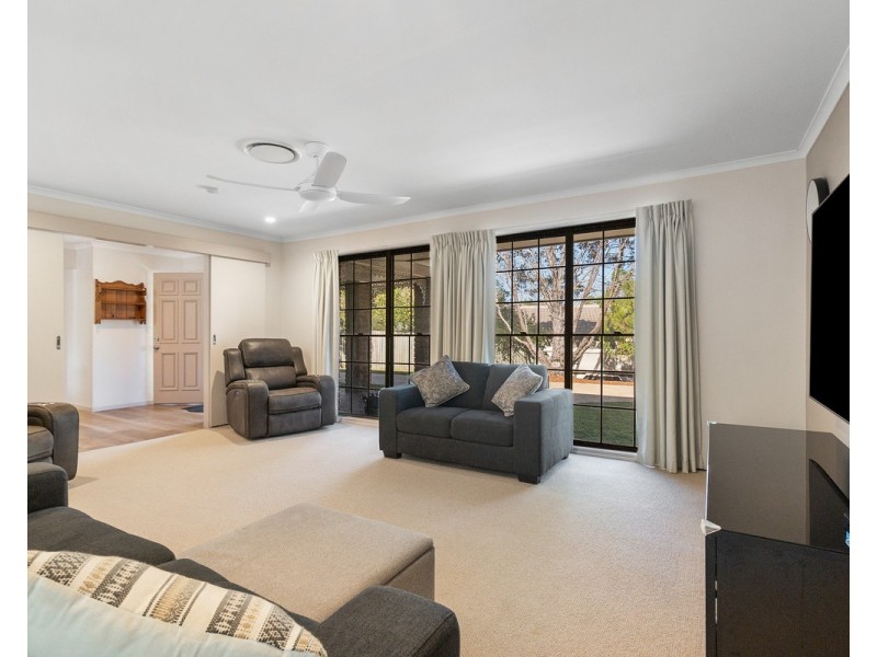 12 Tyrrell Court, Petrie QLD 4502