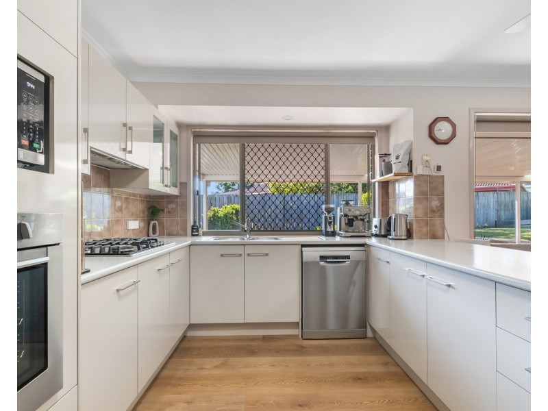 12 Tyrrell Court, Petrie QLD 4502