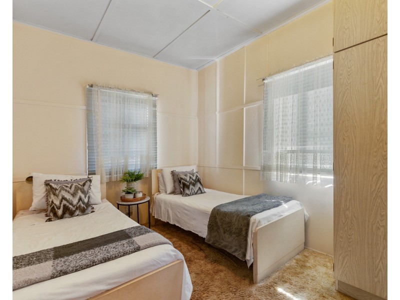 15 Bristol Road, Kedron QLD 4031