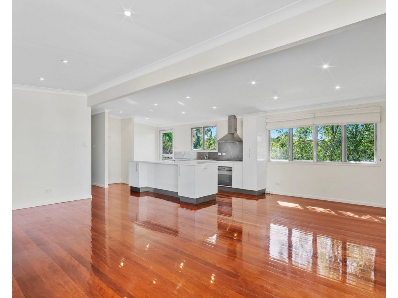 12 Tyrone Street, Chermside West QLD 4032