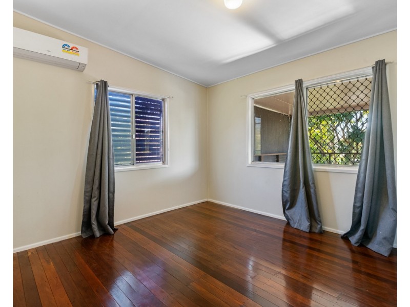 70 Leone Street, Bray Park QLD 4500