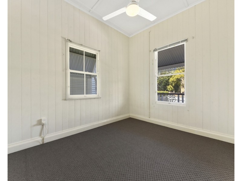 25 Stopford Street, Wooloowin QLD 4030