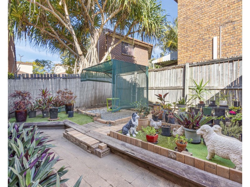 10/93-95 Barbaralla Drive, Springwood QLD 4127
