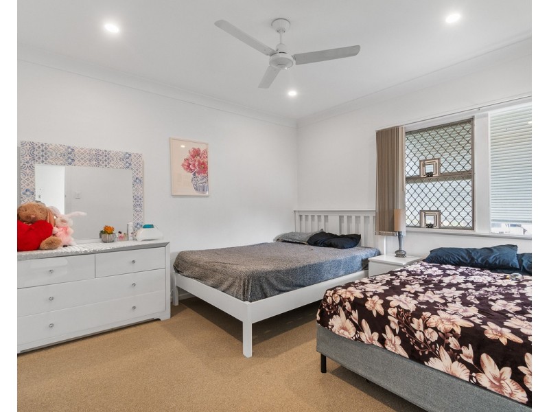 27 Summerfield Street, Aspley QLD 4034