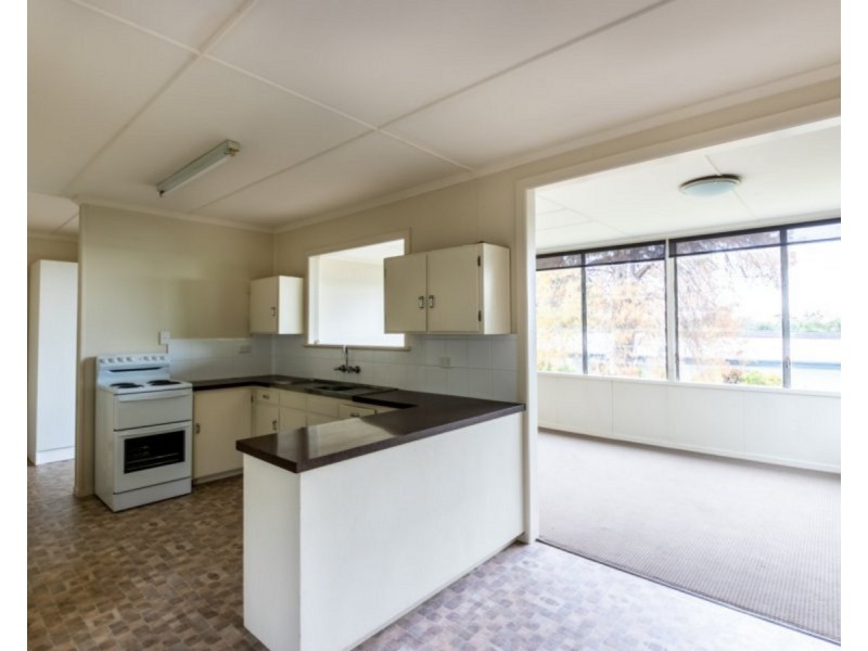37 Blenheim Street, Chermside West QLD 4032