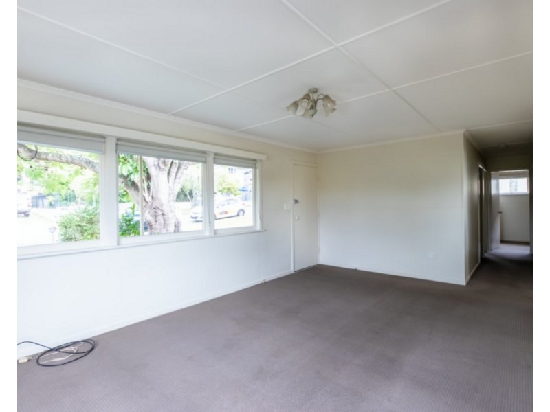 37 Blenheim Street, Chermside West QLD 4032