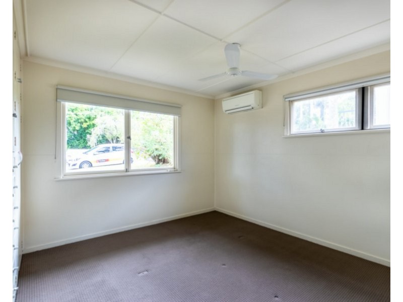 37 Blenheim Street, Chermside West QLD 4032