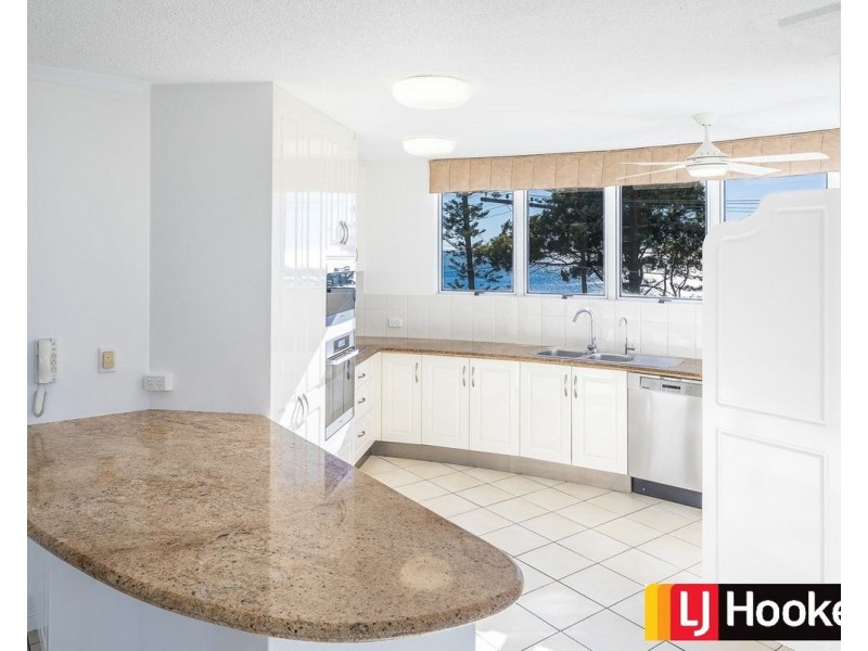 8/179 Landsborough Avenue, Scarborough QLD 4020