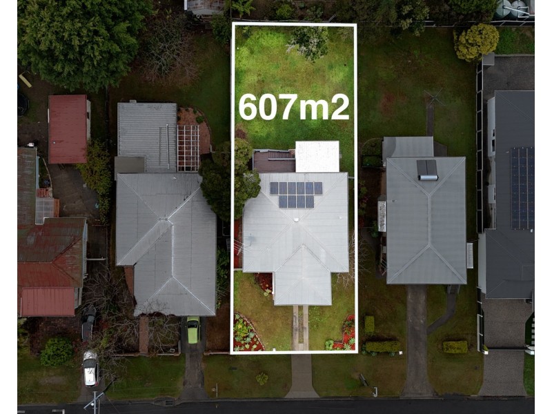 9 Basnett Street, Chermside West QLD 4032