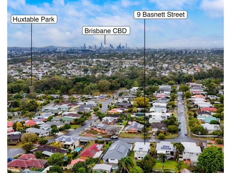 9 Basnett Street, Chermside West QLD 4032