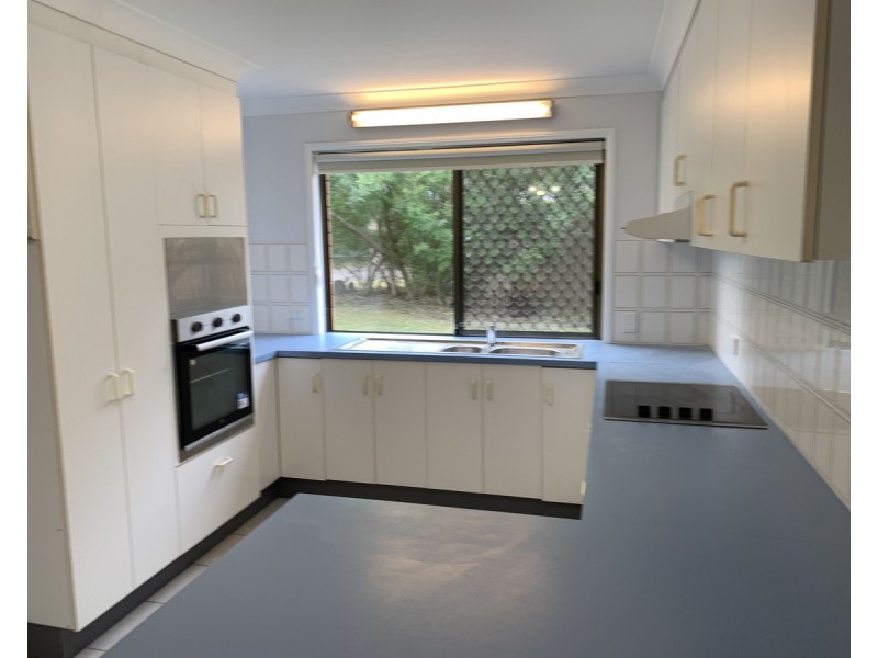 1 Rosa Crescent, Bracken Ridge QLD 4017