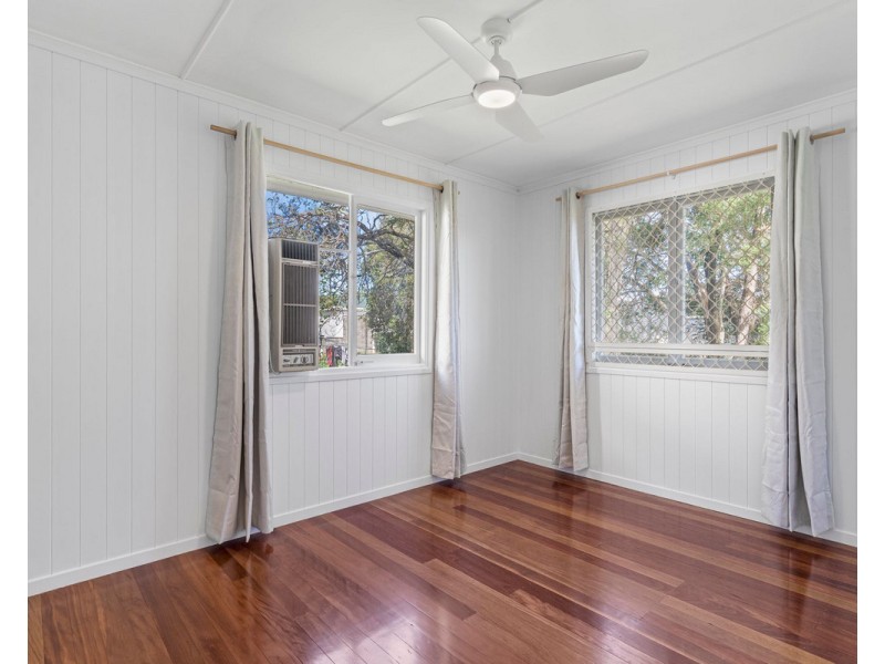 30 Centre Street, Aspley QLD 4034