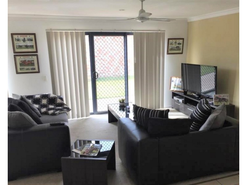 40 Village Way, Bracken Ridge QLD 4017