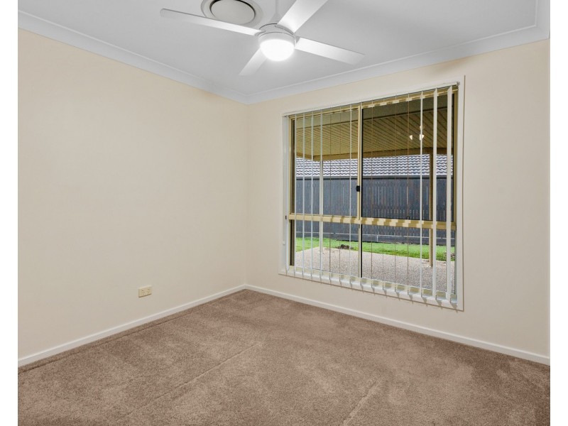 33 Charolais Crescent, Upper Kedron QLD 4055
